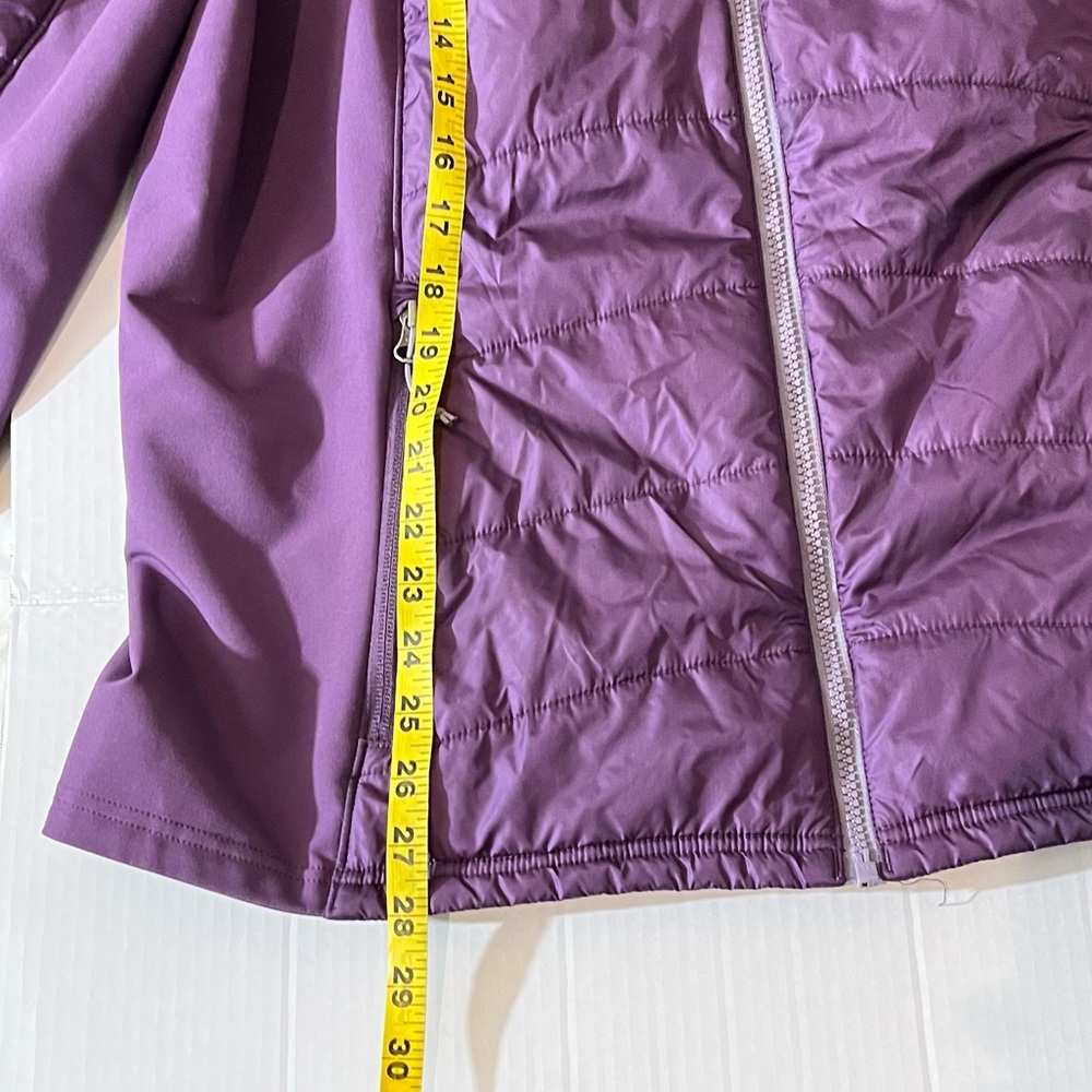 The North Face Puffer Jacket - Picture 12 of 12